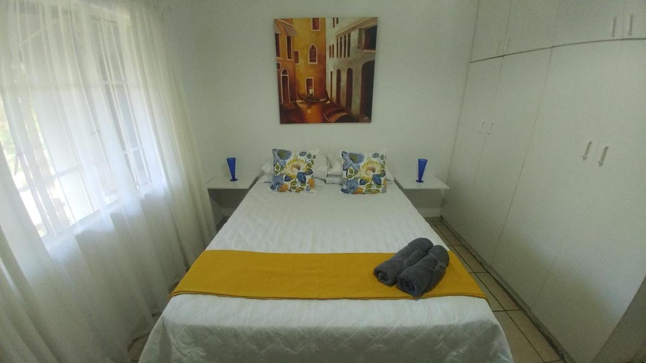 Four Seasons Self-Catering Guest House 格拉斯科普 外观 照片