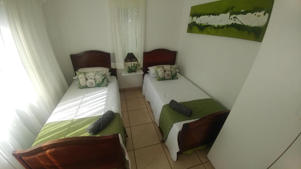 Four Seasons Self-Catering Guest House 格拉斯科普 外观 照片