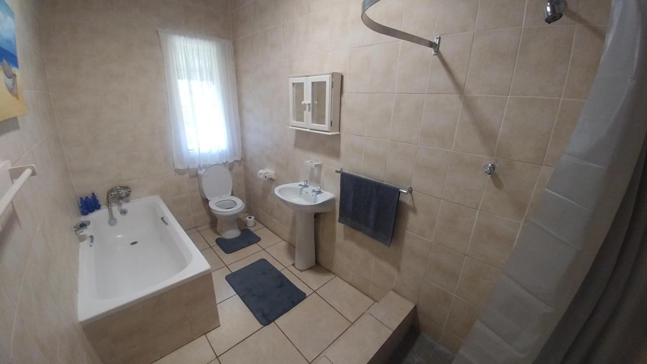 Four Seasons Self-Catering Guest House 格拉斯科普 外观 照片