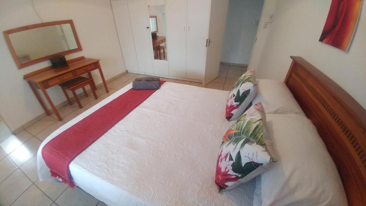 Four Seasons Self-Catering Guest House 格拉斯科普 外观 照片